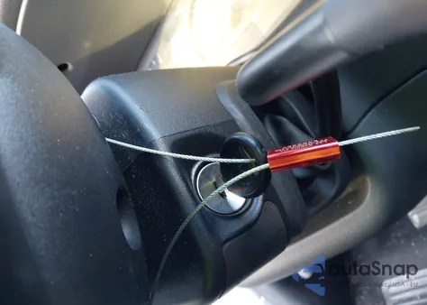 2001 Dodge Dakota Slt/Sport z USA, uszkodzony, nr VIN 1B7GL22X81S184198